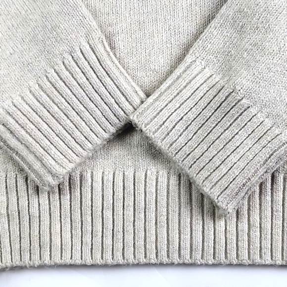 NWT Banana Republic Factory Cozy  Crew Neck Pullover Sweater Oatmeal Cream - Picture 3 of 14